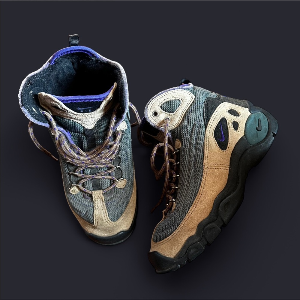 Vintage Nike Air 150 ACG hiking Boots